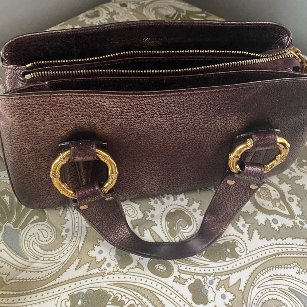 Rare Vintage Authentic leather Gucci Bamboo metallic purple purse